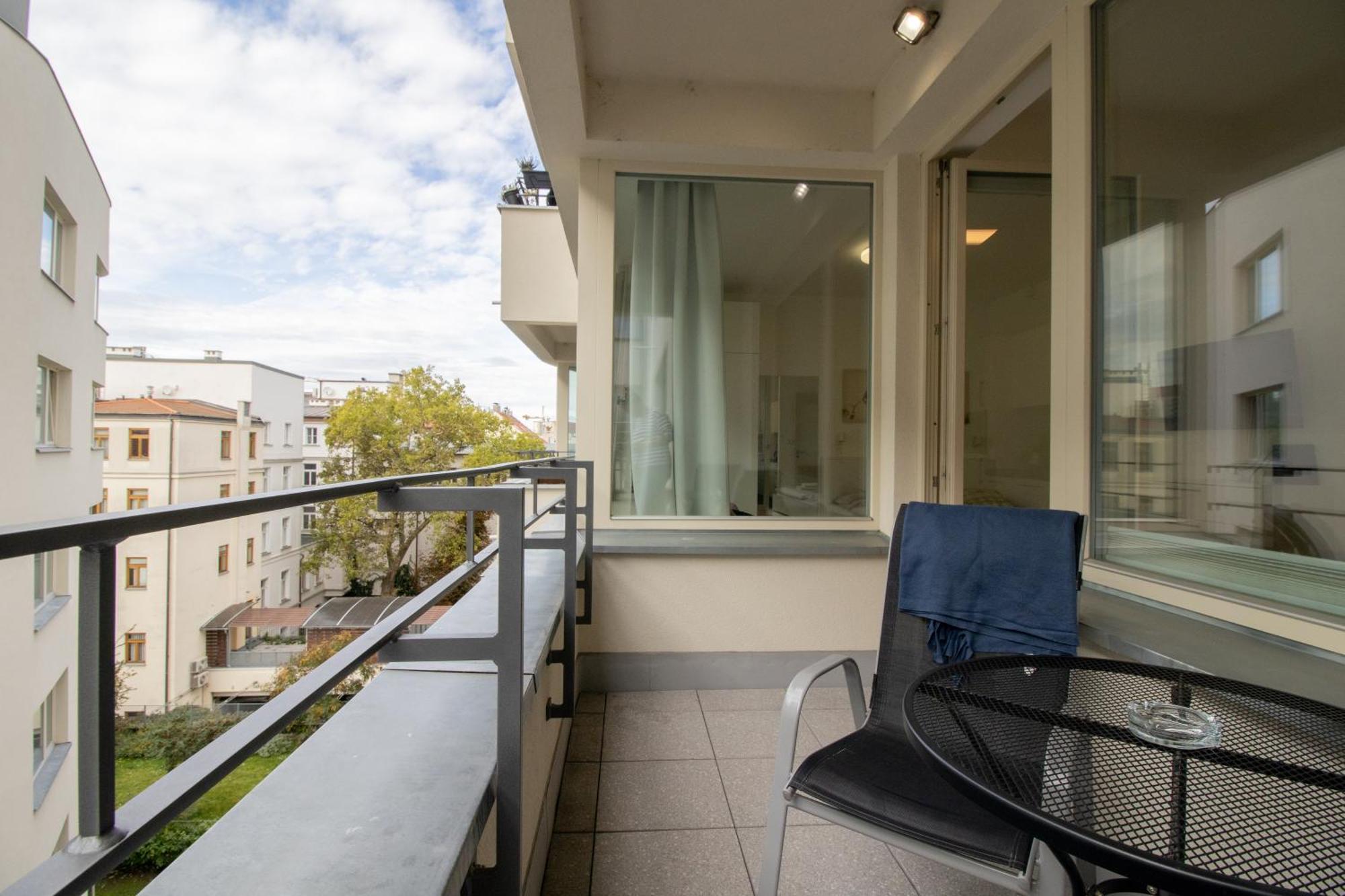 Krakovska Cr Apartments ปราก ภายนอก รูปภาพ