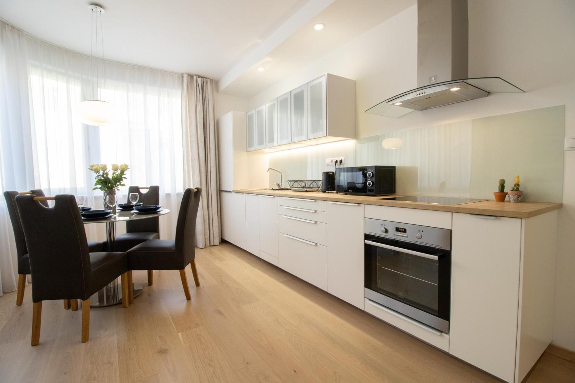 Krakovska Cr Apartments ปราก ภายนอก รูปภาพ